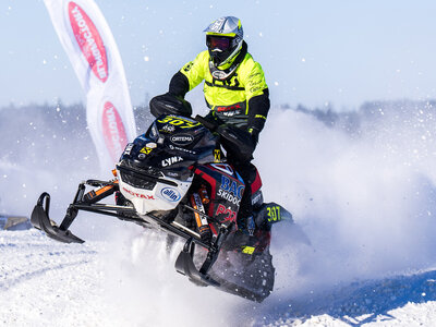 Bacher Skidoo Metall G´scheit oder gar nicht ...