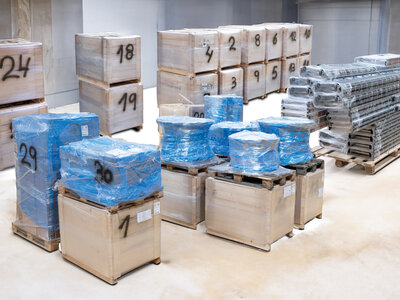 SCH/M.Reichl Dienstleistung Sonderverpackung: Wir packen an und ein